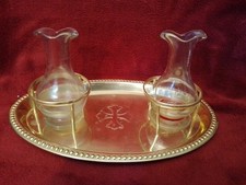 PAIRE BURETTES+PLATEAU/LAITON  VERRE/EGLISE/MESSE/RELIGIEUX/LITURGIQUE/CROIX
