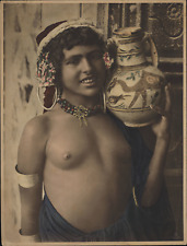 Lehnert et Landrock, beauté bédouine de Tunisie à la jarre  Vintage print, Hél