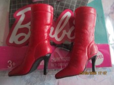 POUPEE BARBIE / PAIRE DE