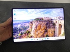 Tablette Huawei model DRC-W38