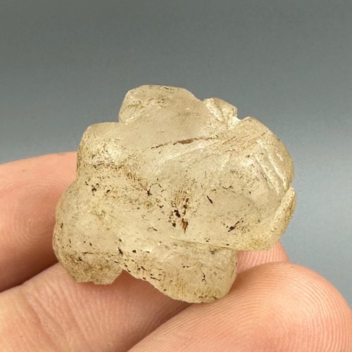 Très rare petite figurine