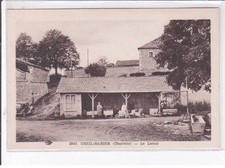 THEIL-RABIER: le lavoir - très bon état
