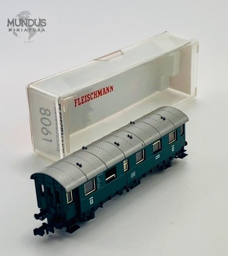Fleischmann passenger car 8061 - passenger,