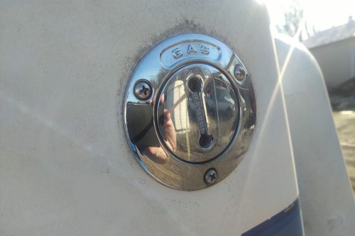 Gas cap and filler - cap,