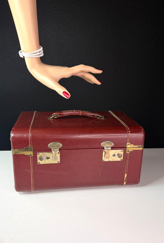 Vintage 1940s brown red