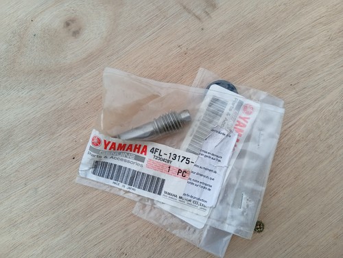 Axe vis tangente pompe - de,