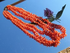 VINTAGE Collier Perles / éclats de corail / Coral necklace - 3 Rangs - 58 gr