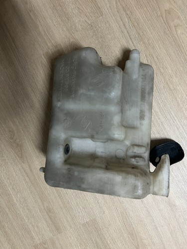 Réservoir lave glace renault - lave,