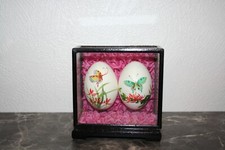 2 oeufs chinois peints à la