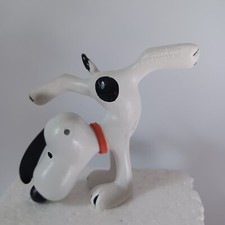 Figurine United Feature 1958-66  1ère série Grand SNOOPY fait l'équilibre 