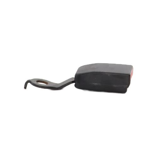 Attache ceinture avant gauche