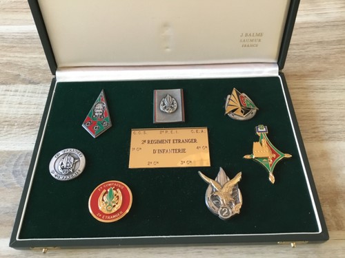 Coffret insignes légion - insignes,