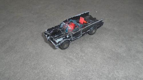 Corgi junior batmobile dc - ,