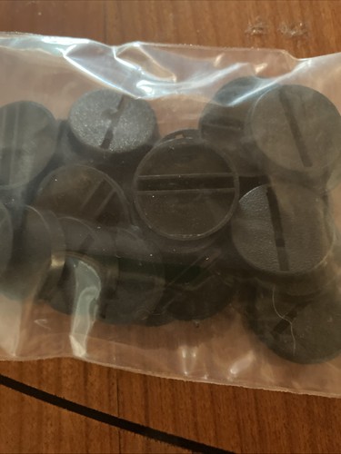 Socles ronds x25 - 25mm, officiel