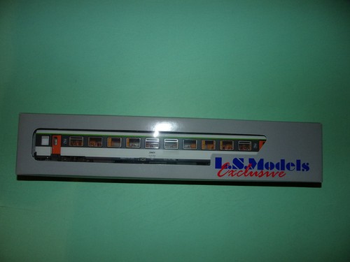 Models voiture voyageurs - *,