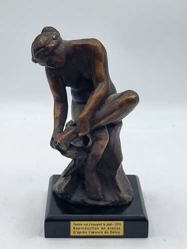 Statuette bronze femme - #xu,