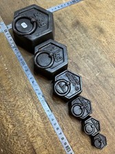 n° 11 Série de 6 anciens poids hexagonaux en fonte  balance roberval Outils Lot