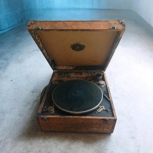 Pathé diamond gramophone - diamond,