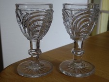 2 ANCIENS VERRES APERITIF CRISTAL  BACCARAT SAINT LOUIS ht 9,8 cm 19 EME défaut