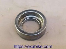 entretoise de roue arriere pour Suzuki GSXF 1100  de 1988 a 1994