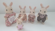 Sylvanian Families Figurine lapin TBE