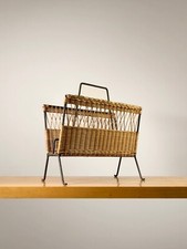 1950 PORTE-REVUE ROTIN