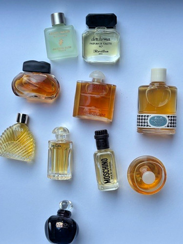 Lot miniatures parfums - lot,