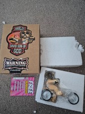 Figurine Collectible Bad Taste