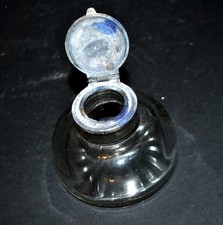 Encrier rond ancien en verre