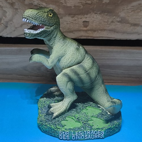 Figurine dinosaure rex - t-rex, sur