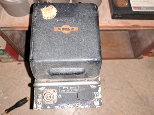 Collins radio compagny uhf - collins,