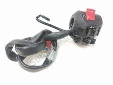 COMMODO DROIT HONDA VFR 800