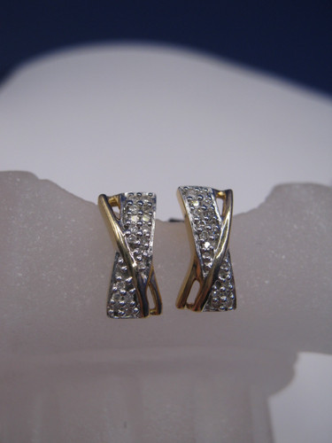 Puces oreilles gha - d’oreilles, en