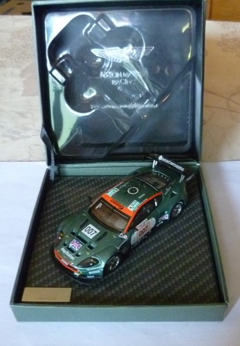 Ixo aston martin - dbr9, mans