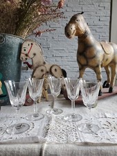 Verres pied signés st - À,