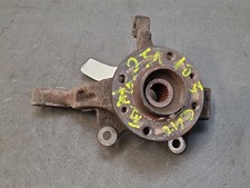 Fusée / moyeu avant gauche -