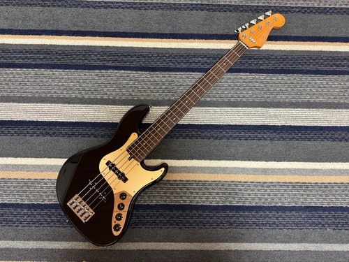 Fender deluxe jazz - fender, bass