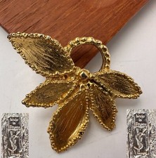 Pendentif Yves Saint Laurent Paris Made in France vintage