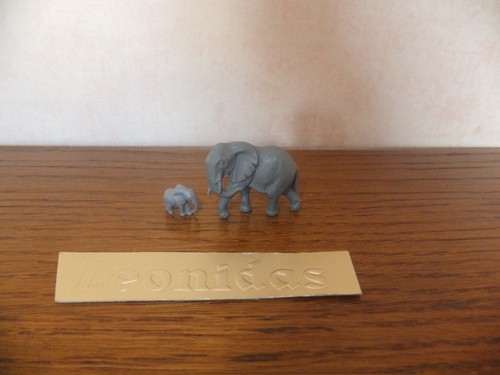 Kinder surprise eléphants - ,
