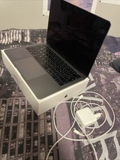 Apple MacBook Air 13,3" (Intel
