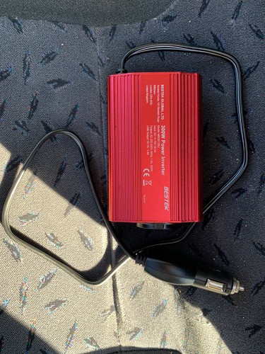 Convertisseur 12v 220v - convertisseur,