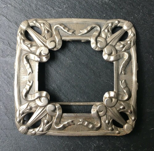 Ancienne boucle ceinture ou - de,