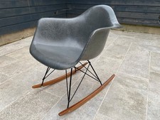 Fauteuil RAR Eames gris