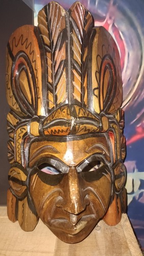 Masque bois représentant - masque,