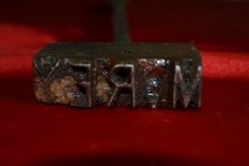 Ancien fer à marquer les