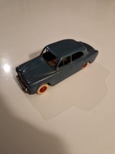 NOREV ANCIENNE PEUGEOT 403 JOUET ANCIEN PLASTIQUE 1/43