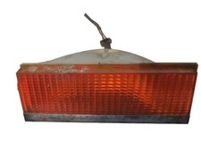 Optique avant secondaire droit