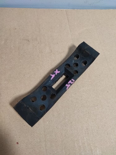 Support réservoir yamaha 125 - réservoir,