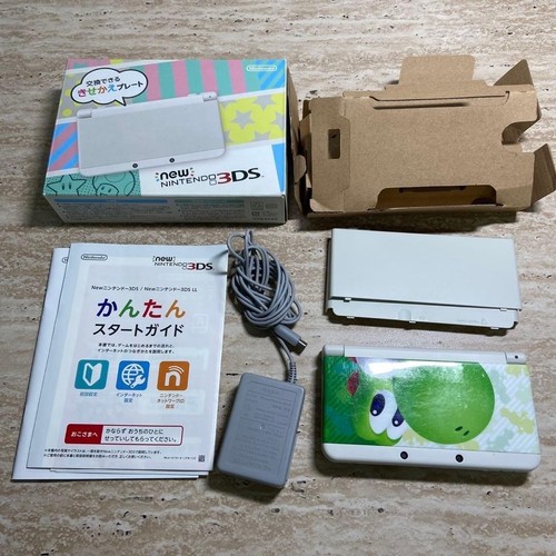 Nintendo new 3ds white yoshi - 3ds,