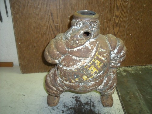 Bibendum michelin fonte d - michelin,